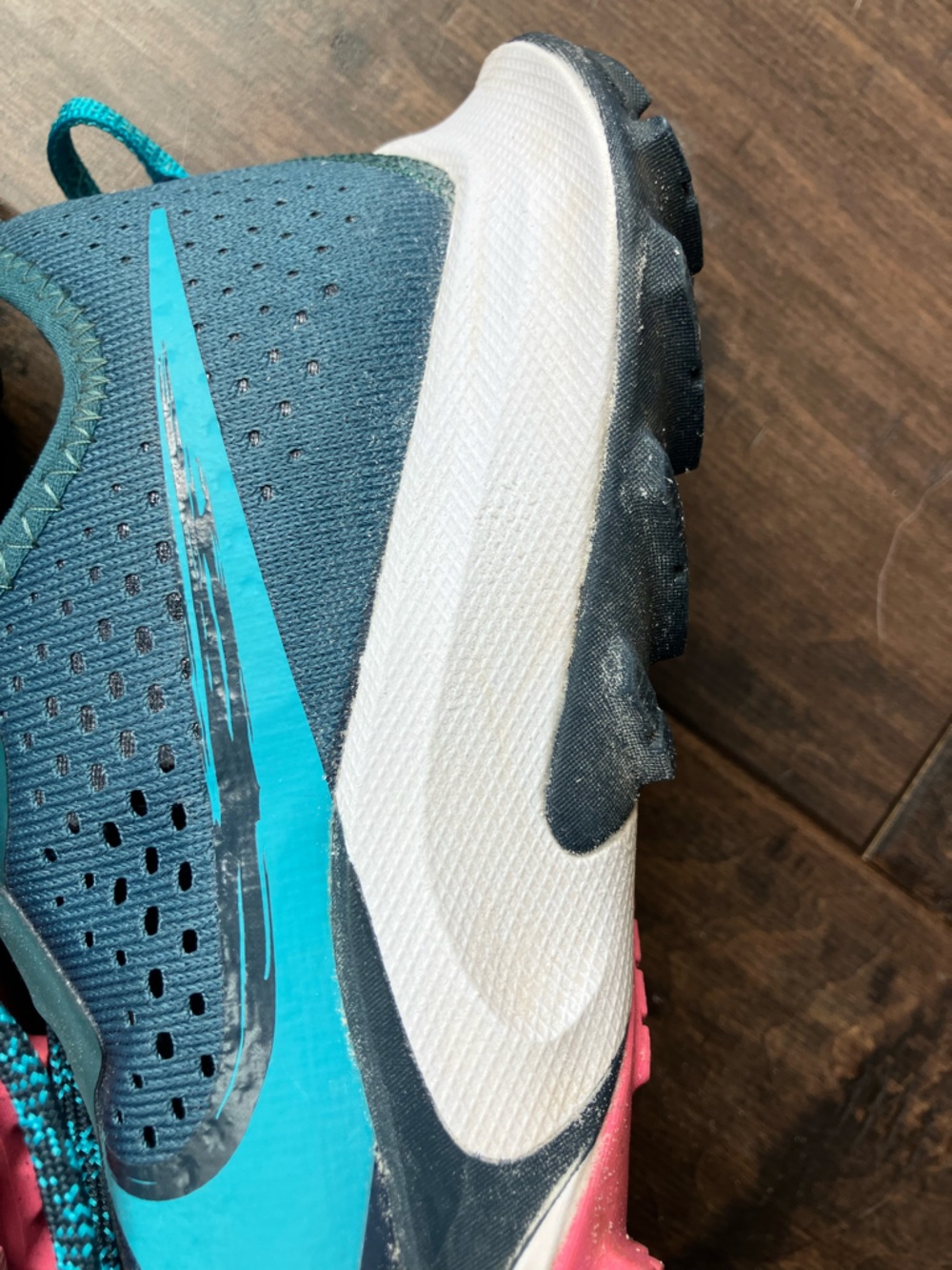 Nike Women's Air Zoom Terra Kiger 7 Trail Running Shoe Teal/Pink - Picture 7 of 9